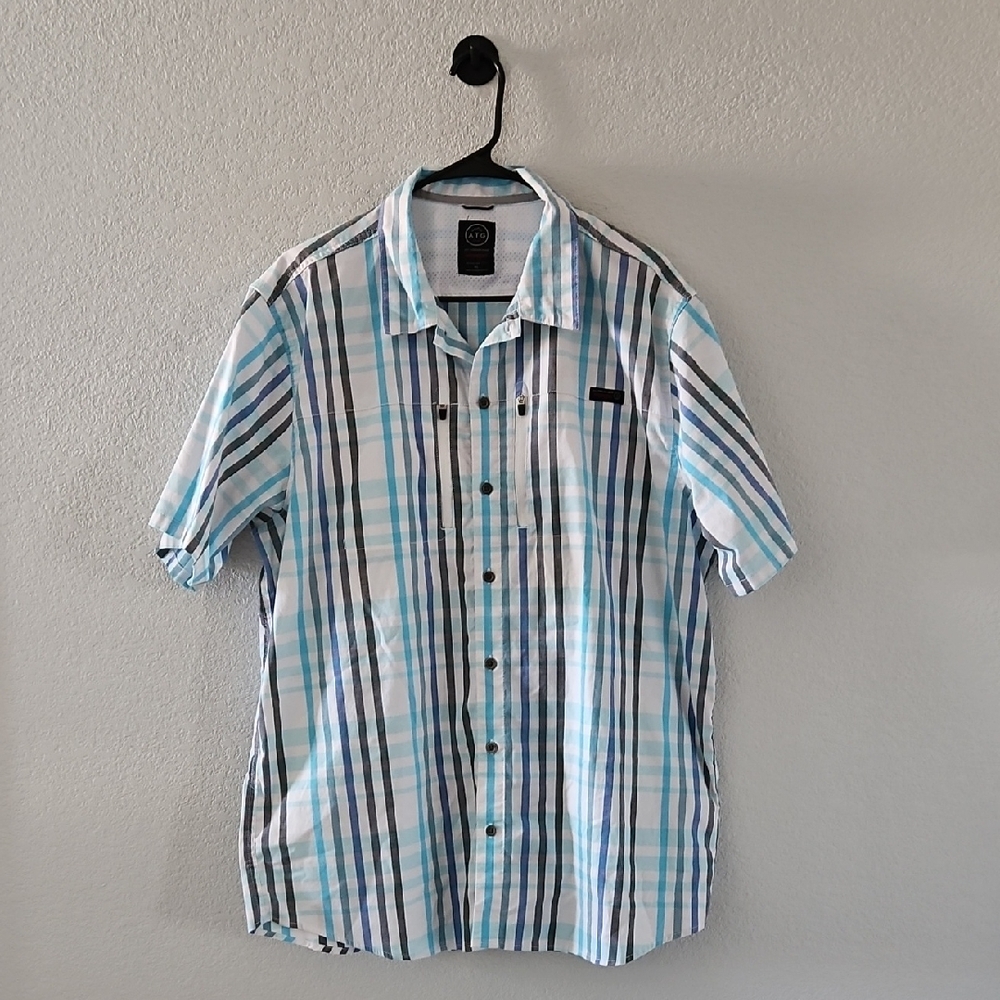 Wrangler Men's Casual Button Down Shirt Short Sleeve Plaid Zip Pockets XL ATG